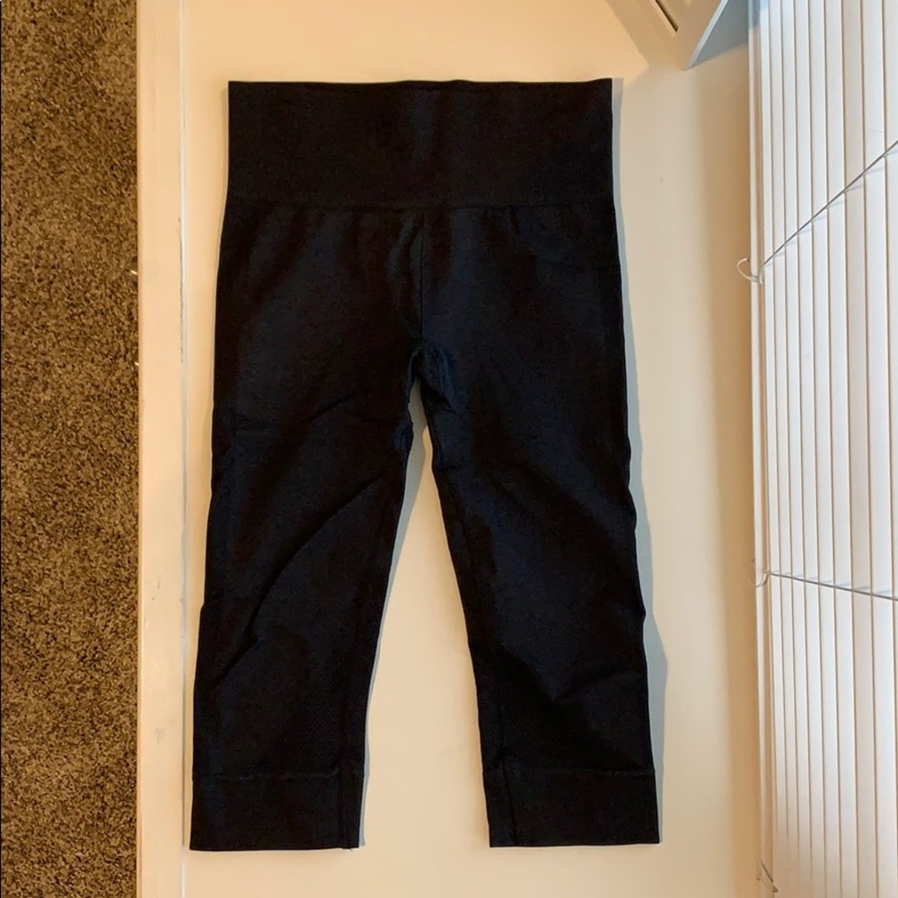 Lululemon 21” leggings